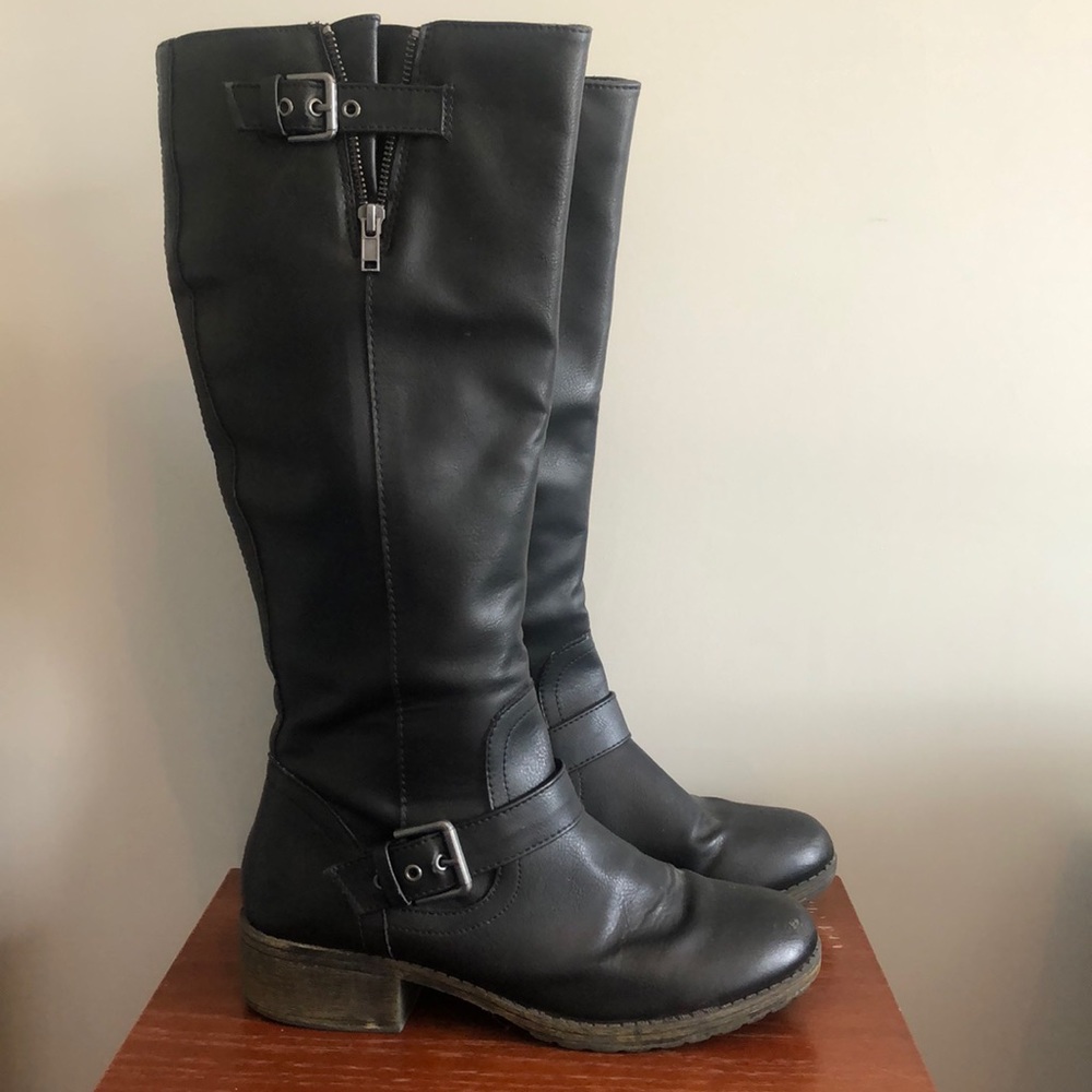 Black boots Women’s size 10